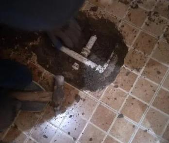 鄂伦春卫生间漏水维修公司为您分享下卫生间渗水如何处理及注意事项