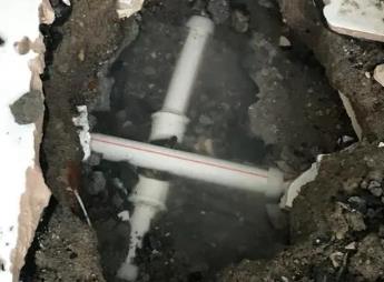 鄂伦春阳台漏水维修公司为您分享楼上楼下漏水怎么处理