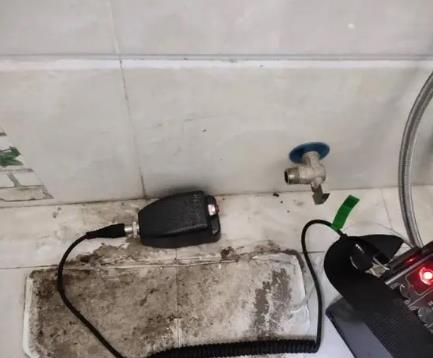 鄂伦春屋顶漏水维修公司分享下卫生间漏水的危害及解决方法